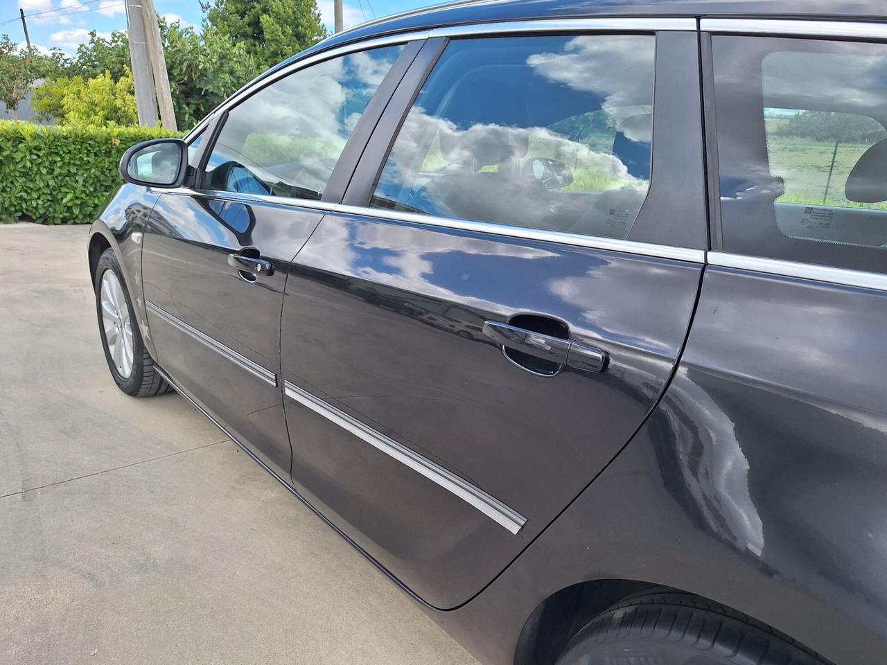 Opel Astra 1.7 CDTI 110CV Sports Tourer Cosmo