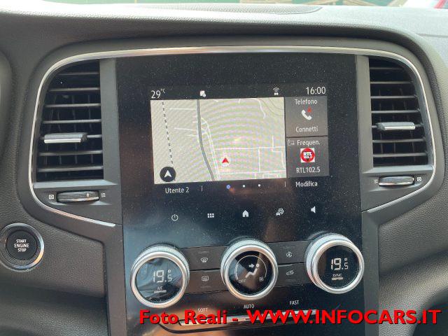 RENAULT Megane Sporter Blue dCi 115 CV Business AUTOCARRO N1