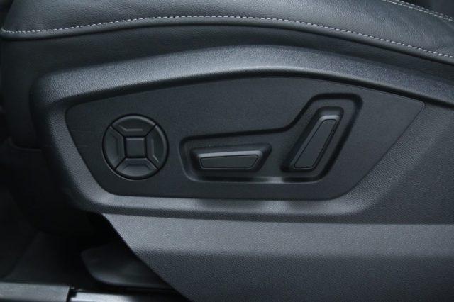 AUDI Q8 50 TDI 286 CV quattro S-line Black Edition