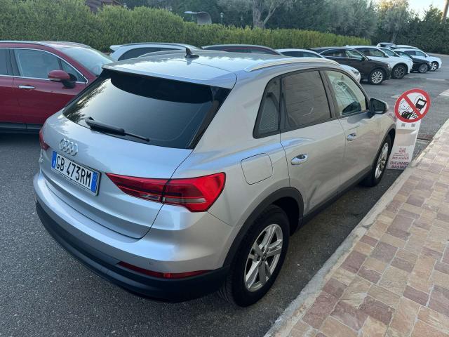 Audi Q3 Q3 35 2.0 tdi Business s-tronic