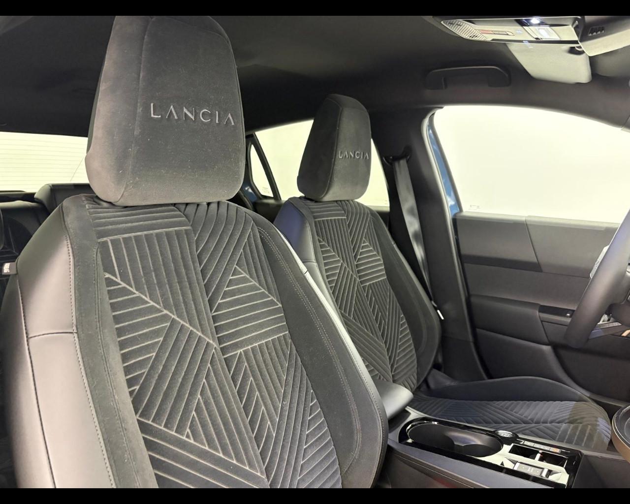 LANCIA Ypsilon 1.2 mhev LX 110cv e-dct