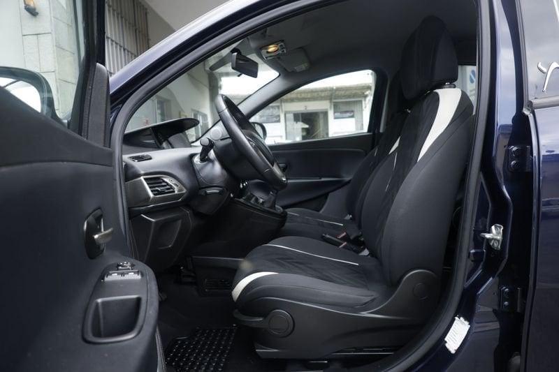 Lancia Ypsilon Lancia Ypsilon 1.2 69 CV 5 porte Platinum Unicoproprietario