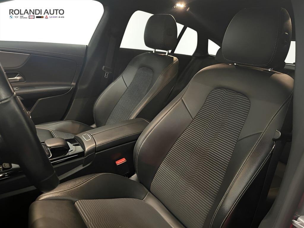 Mercedes CLA Shooting Brake 200 D Sport 8G-DCT