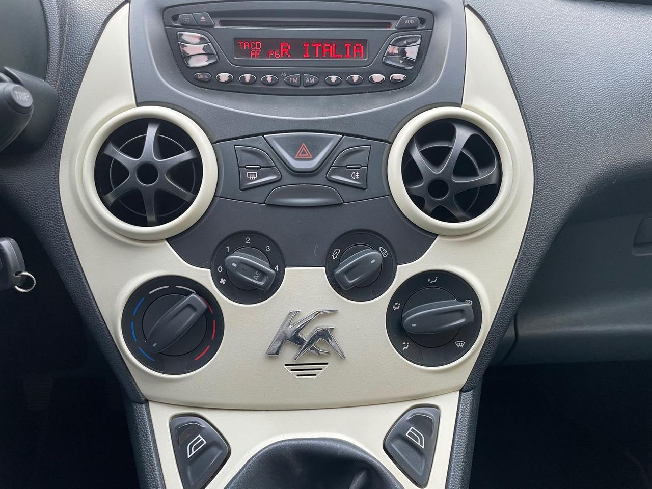 Ford Ka Titanium 1.2