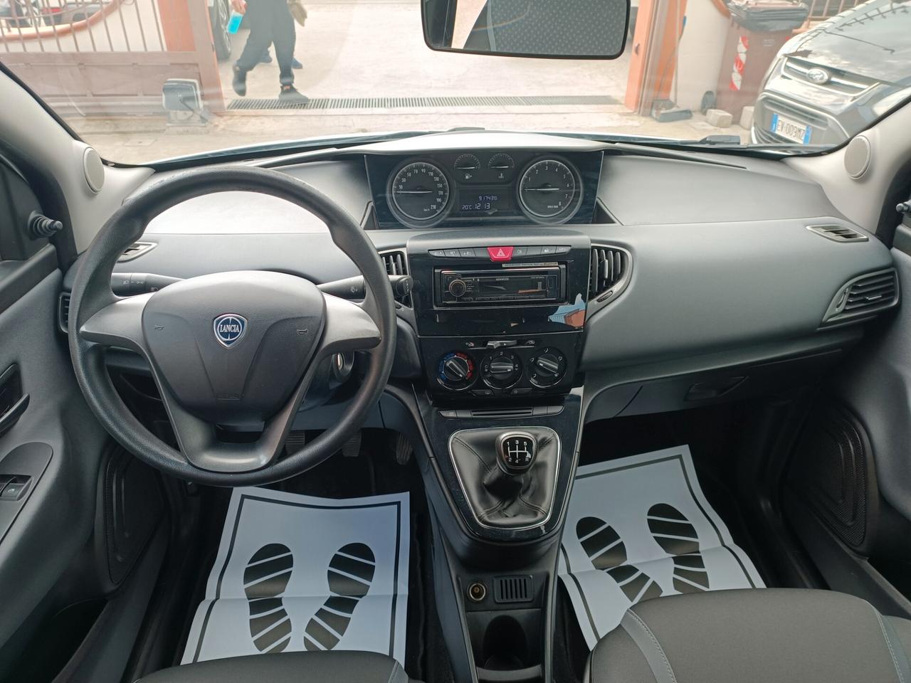Lancia Ypsilon 1.2 69 CV