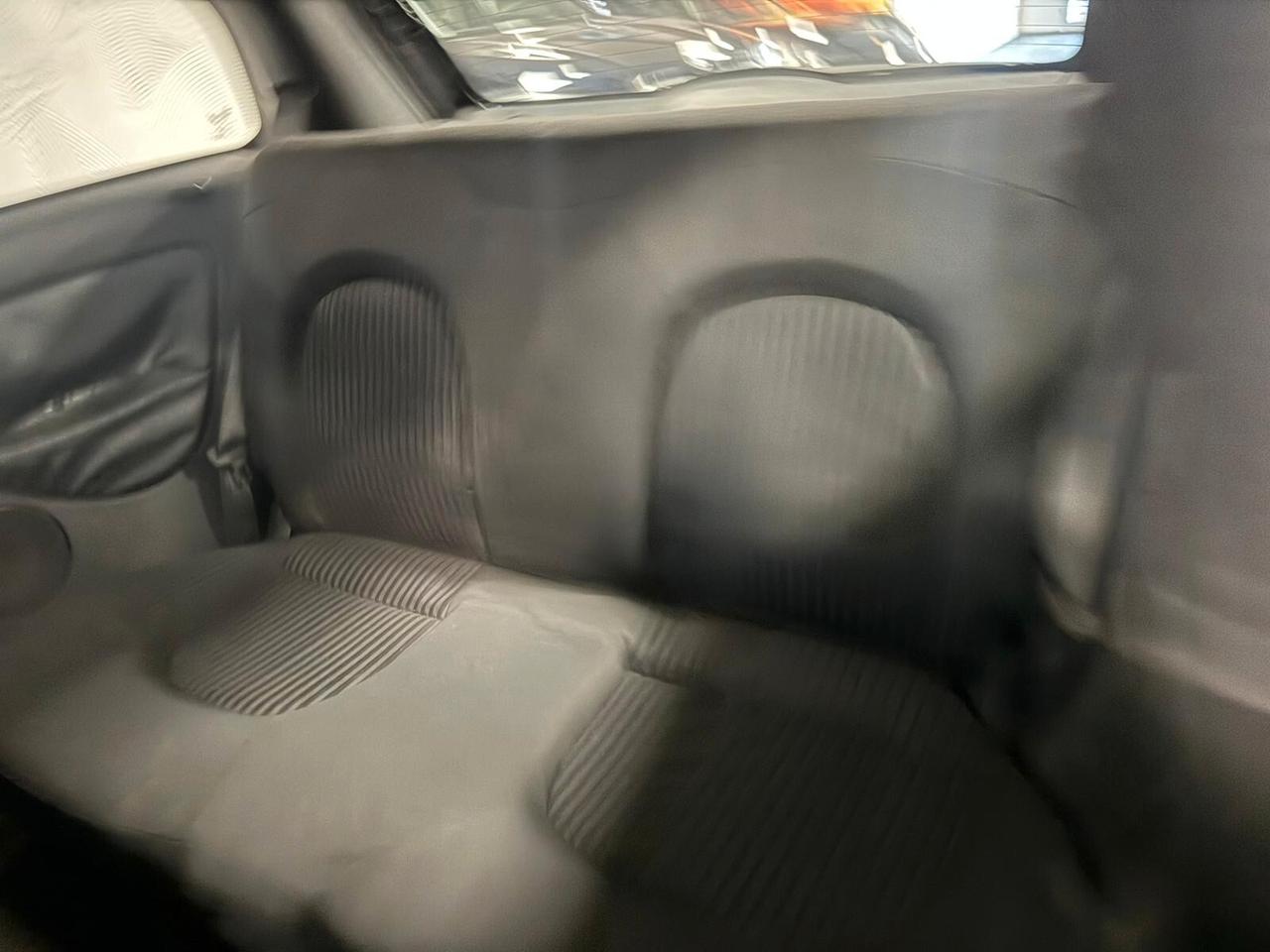 Lancia Ypsilon 1.3 MJT 75 CV Elle