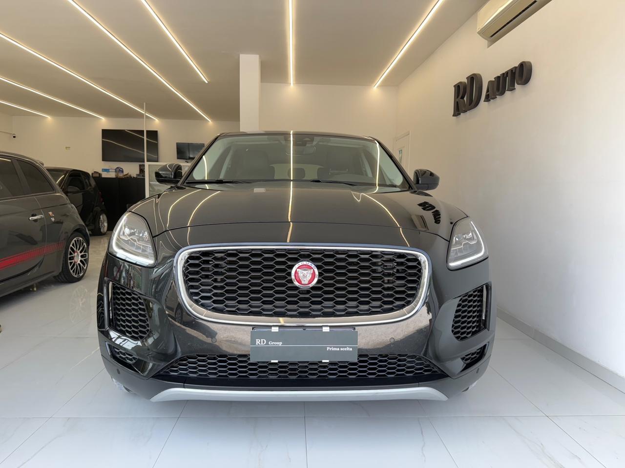 Jaguar E-Pace 2.0d i4 R-Dynamic S awd 180cv automatica 1 proprietario
