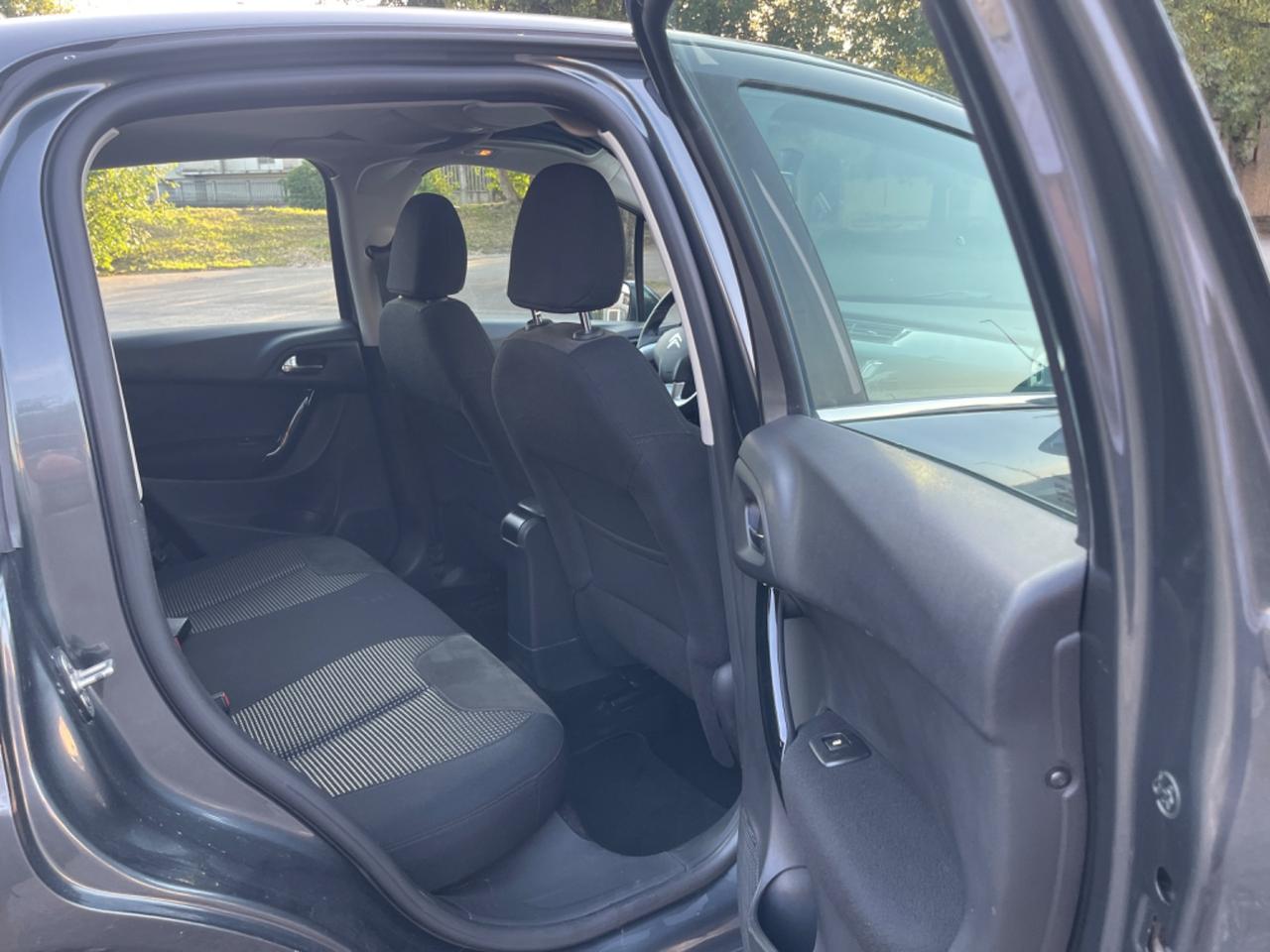Citroen C3 1.2 VTi 82 Exclusive tetto panoramico per Neopatentati 2014