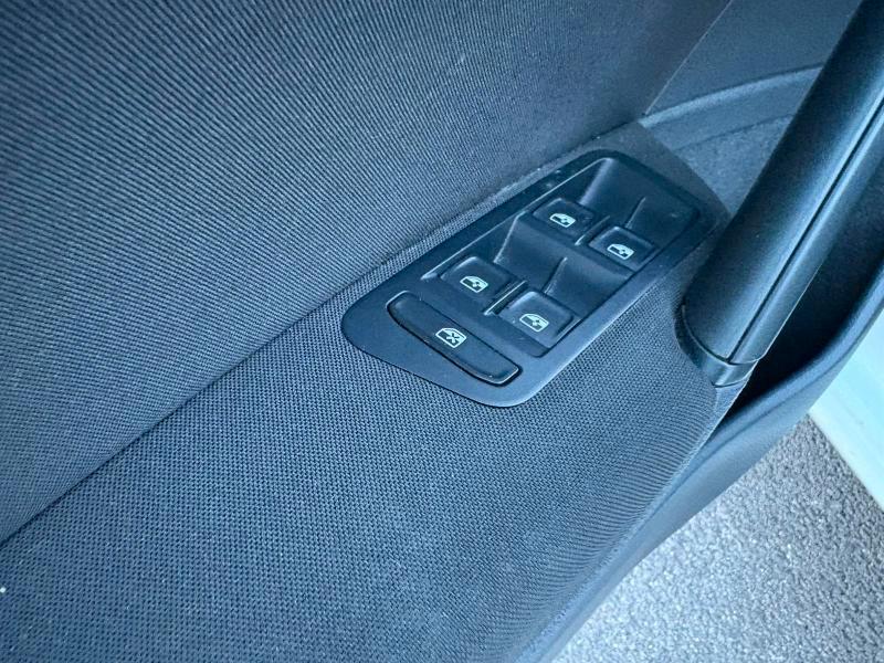 Volkswagen Golf 5 Porte 1.6 tdi Trendline 90cv OK NEOPATENTATI