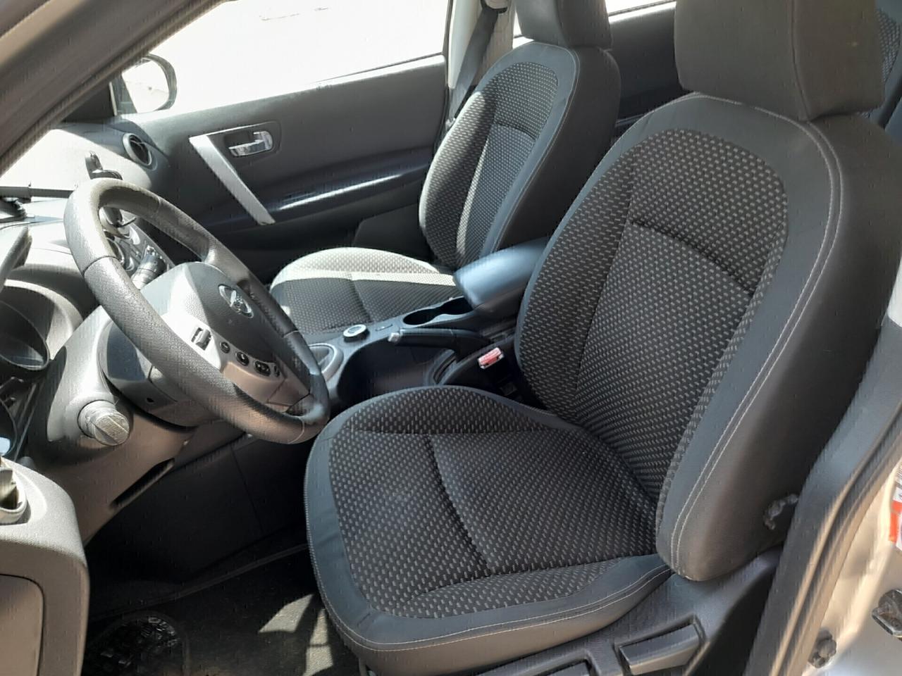 Nissan Qashqai 4X4 GANCIO TRAINO