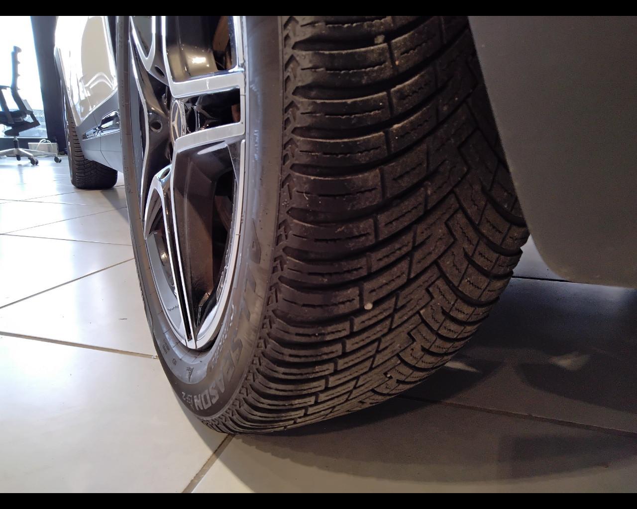 Mercedes-Benz GLA-H247 2020 - GLA 200 d Premium auto