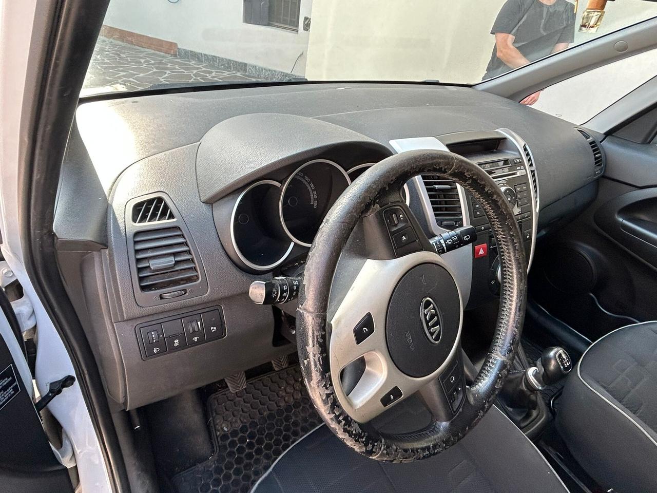 Kia Venga 1.4 crdi Active (wgt EX) - ANCHE PER NEOPATENTATI