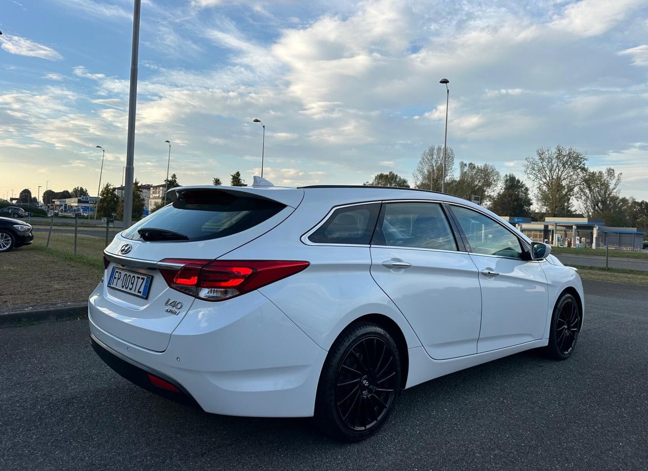 Hyundai i40 Wagon 1.6 CRDi DCT Business