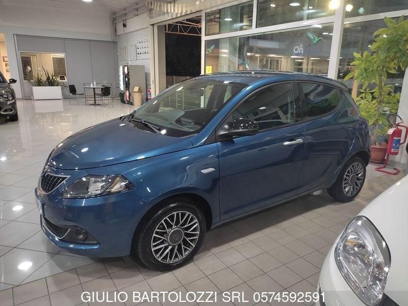 Lancia Ypsilon 1.0 FireFly 5 porte S&S Hybrid Gold Plus