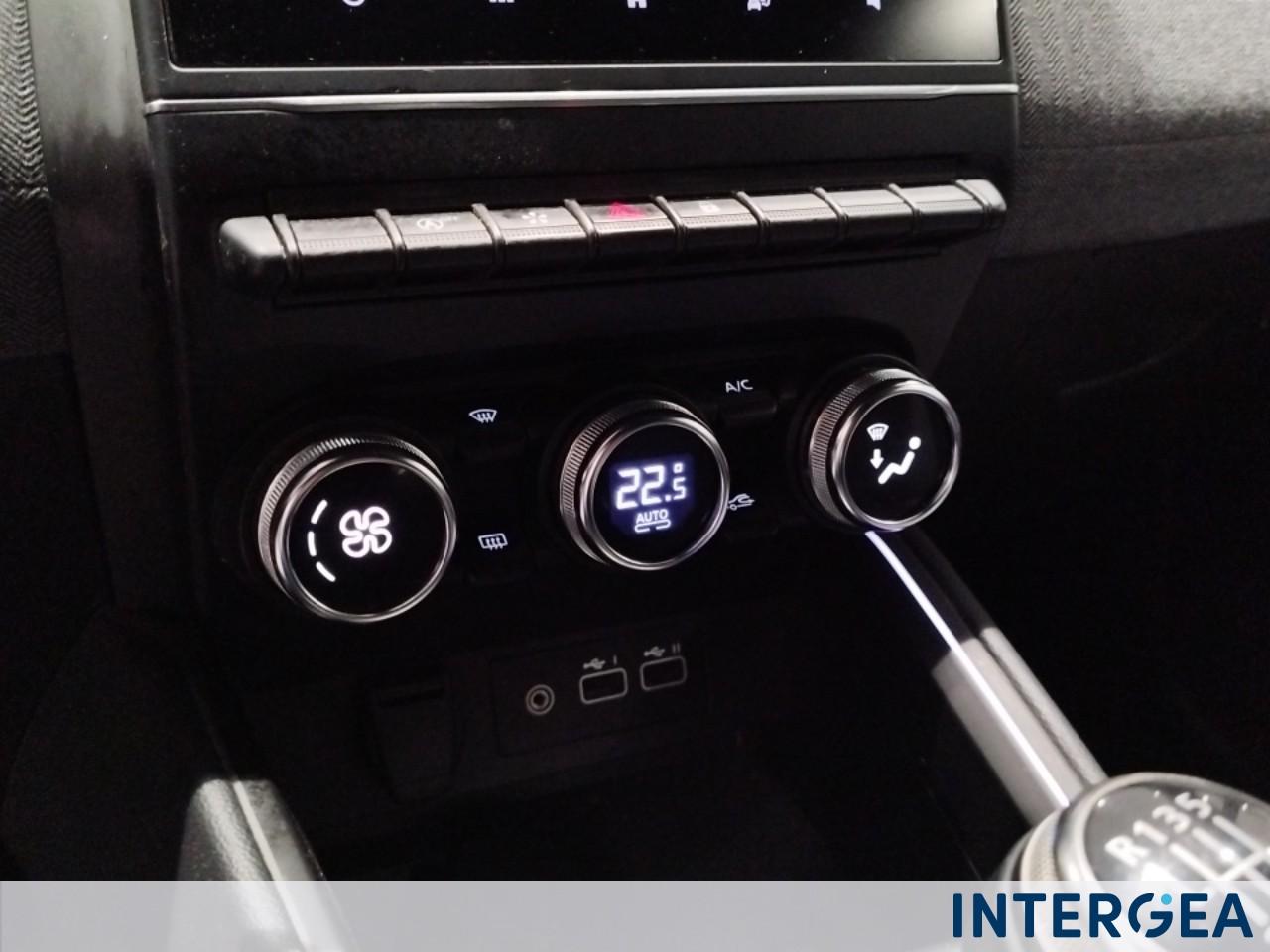 RENAULT Clio 1.0 tce Techno 90cv