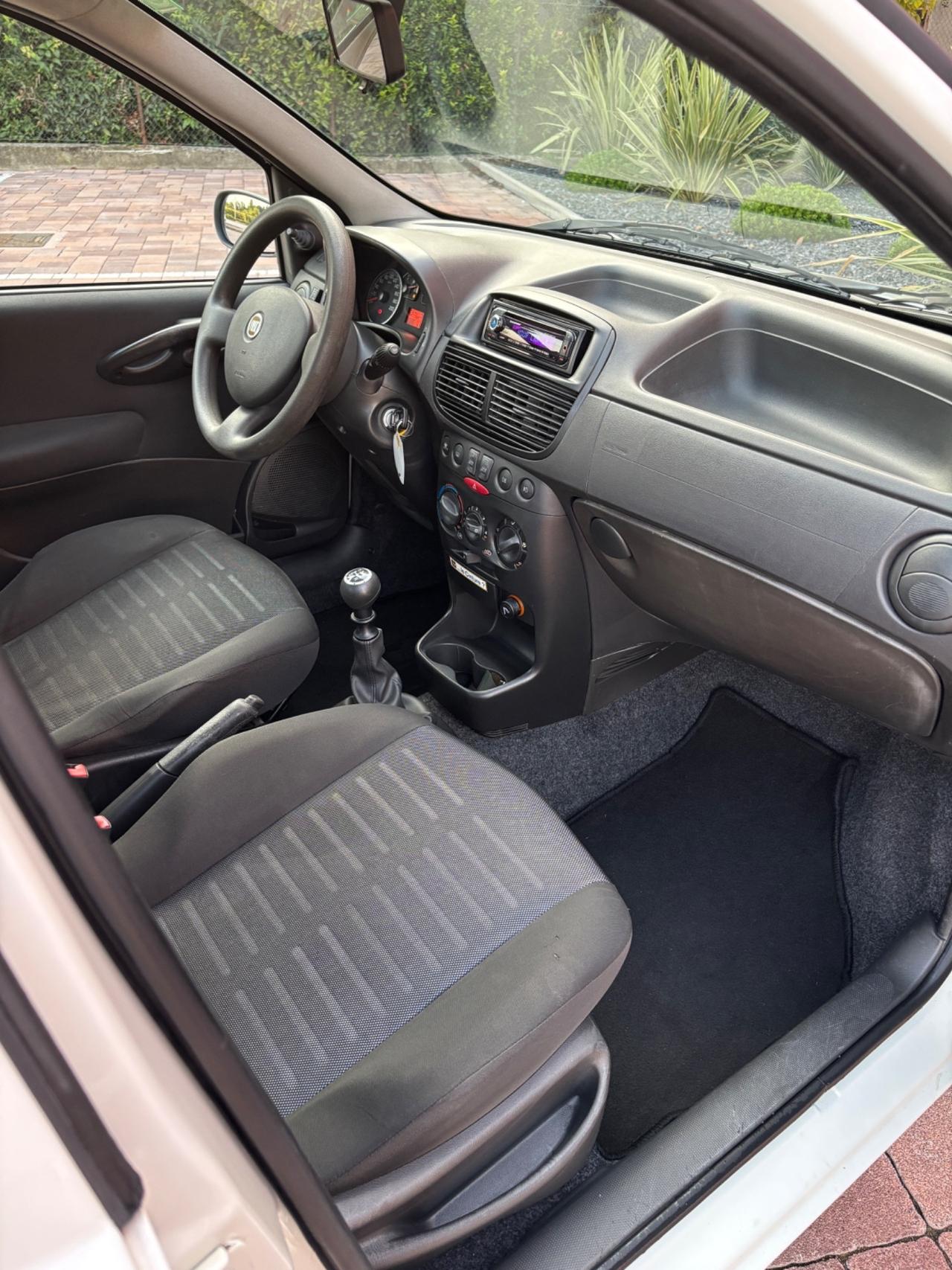 Fiat Punto 1.2 Benzina/GPL