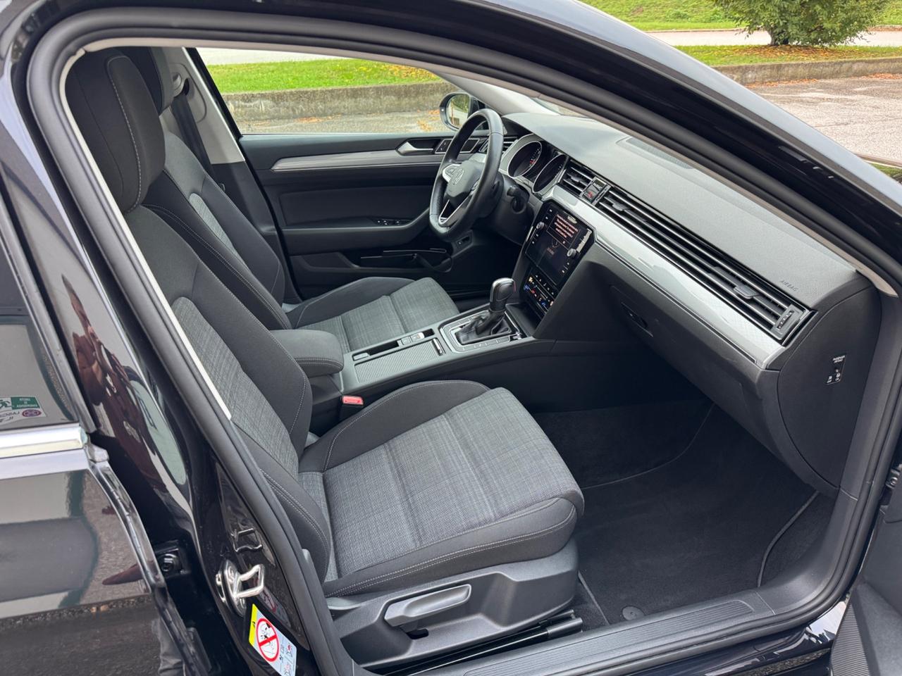 Volkswagen Passat Variant 2.0 TDI SCR 122 CV EVO DSG Business