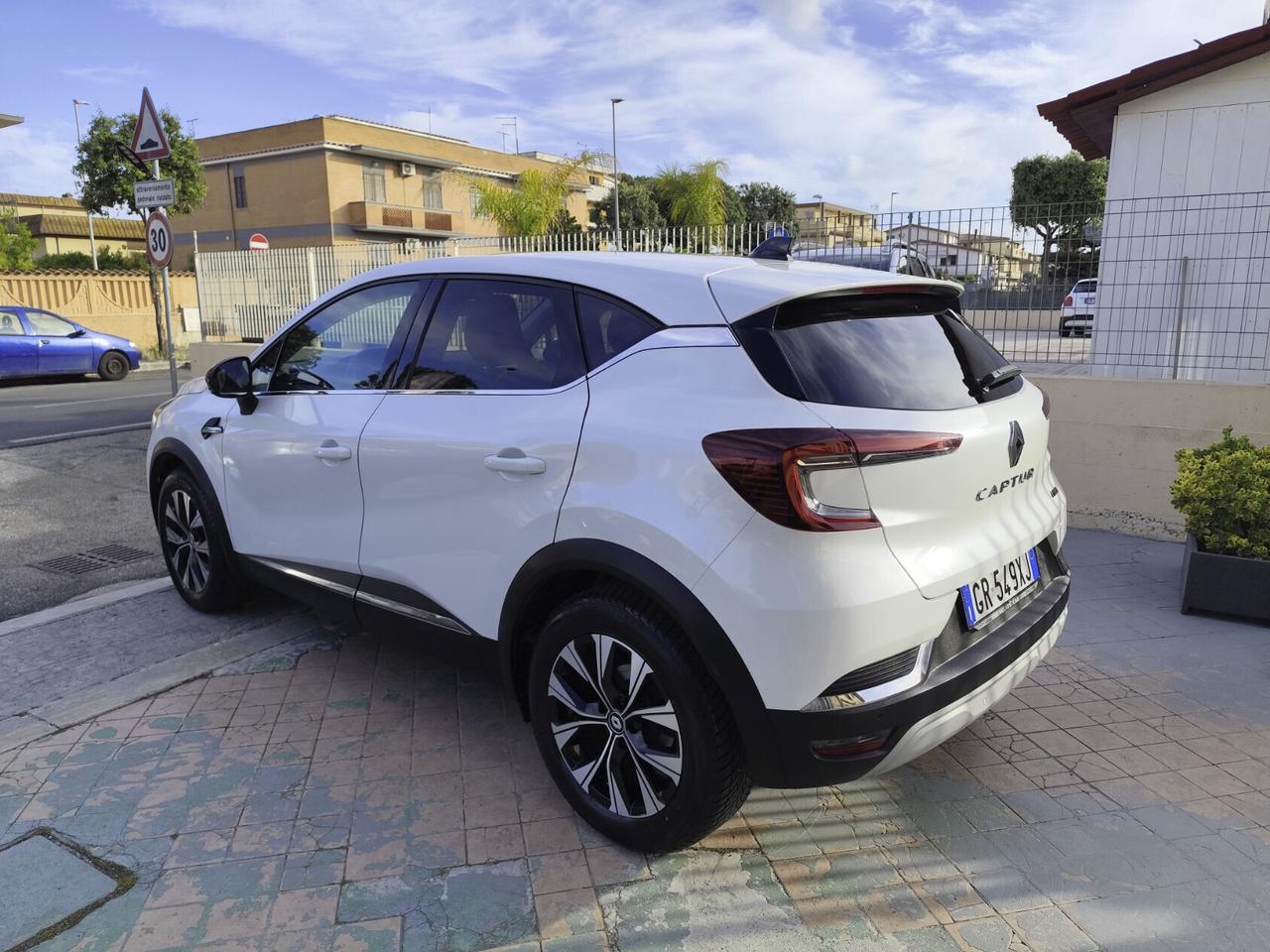 Renault Captur Full Hybrid E-Tech 145 CV Techno