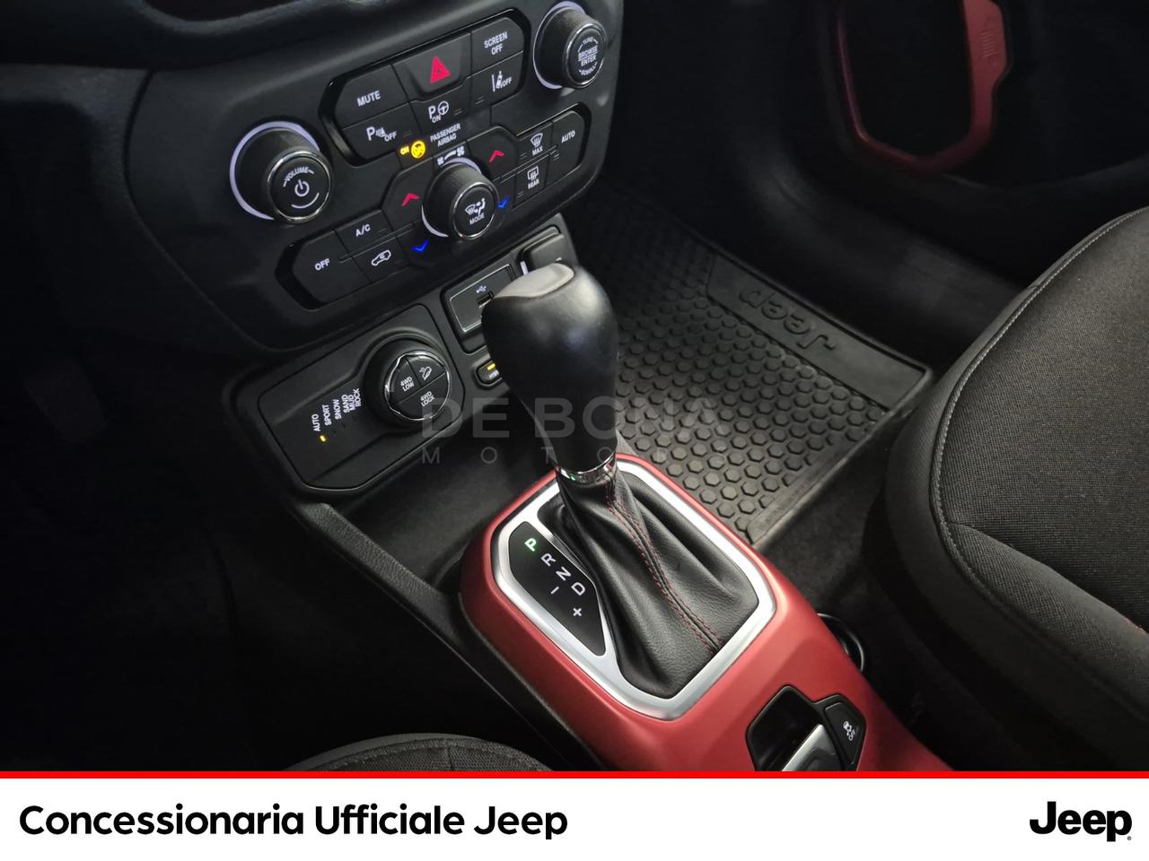 Jeep Renegade 1.3 t4 phev trailhawk 4xe at6