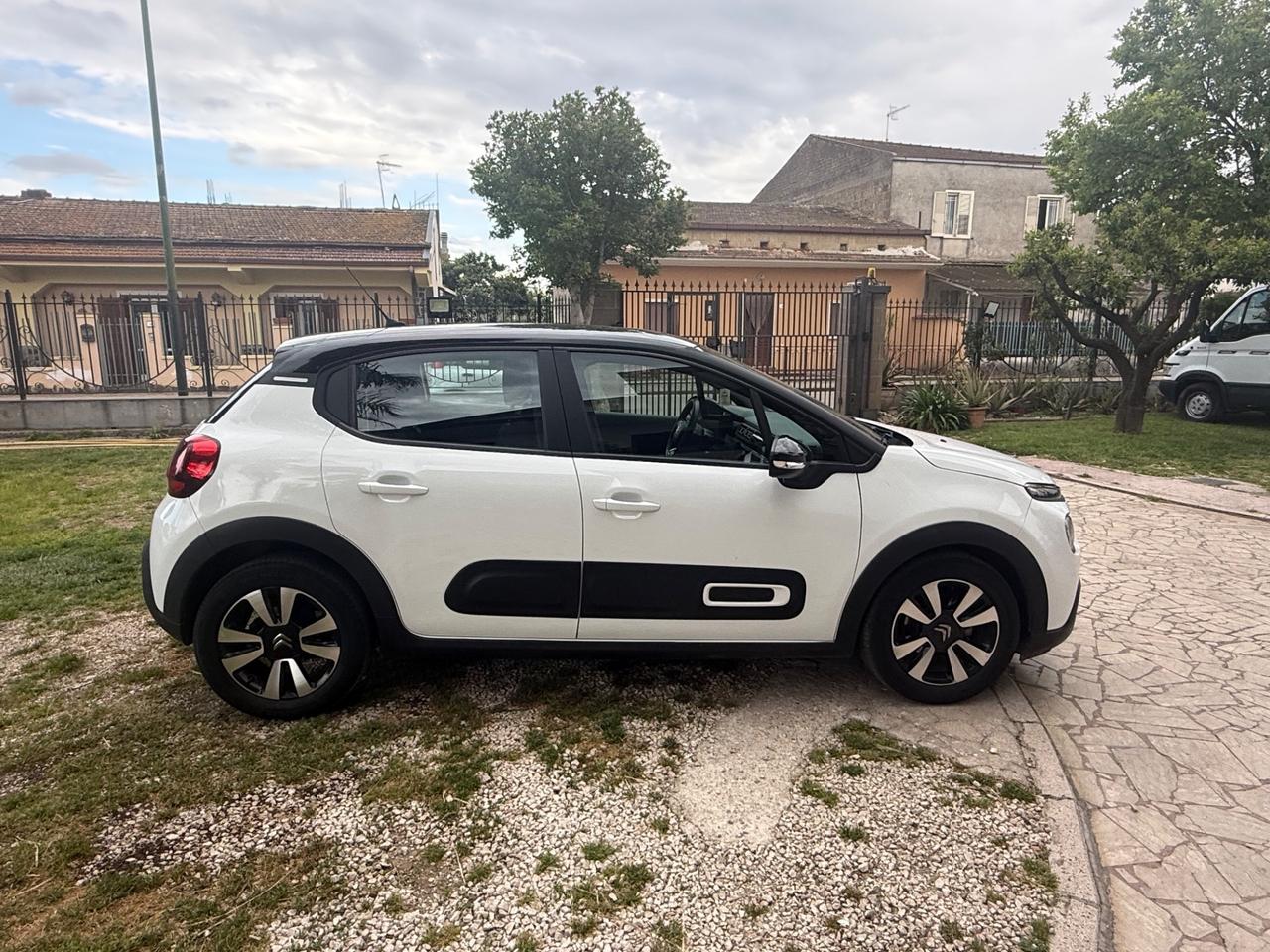 Citroen C3 PureTech 110 S&S EAT6 Shine