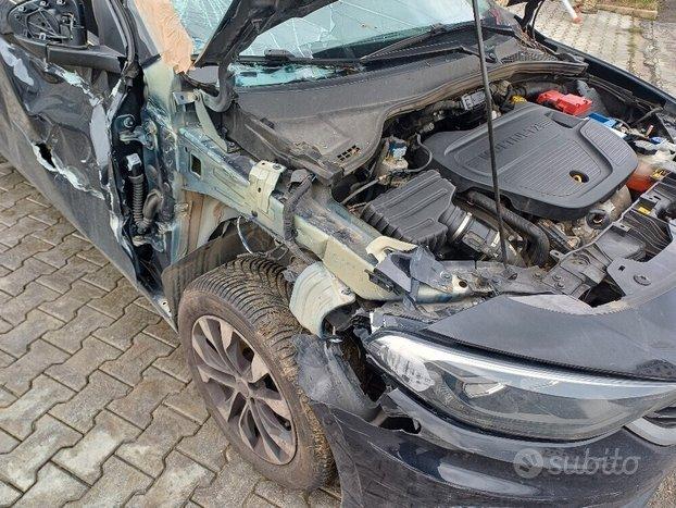 Fiat Tipo S.W 1.6 Mjt DCT Incidentata 2020