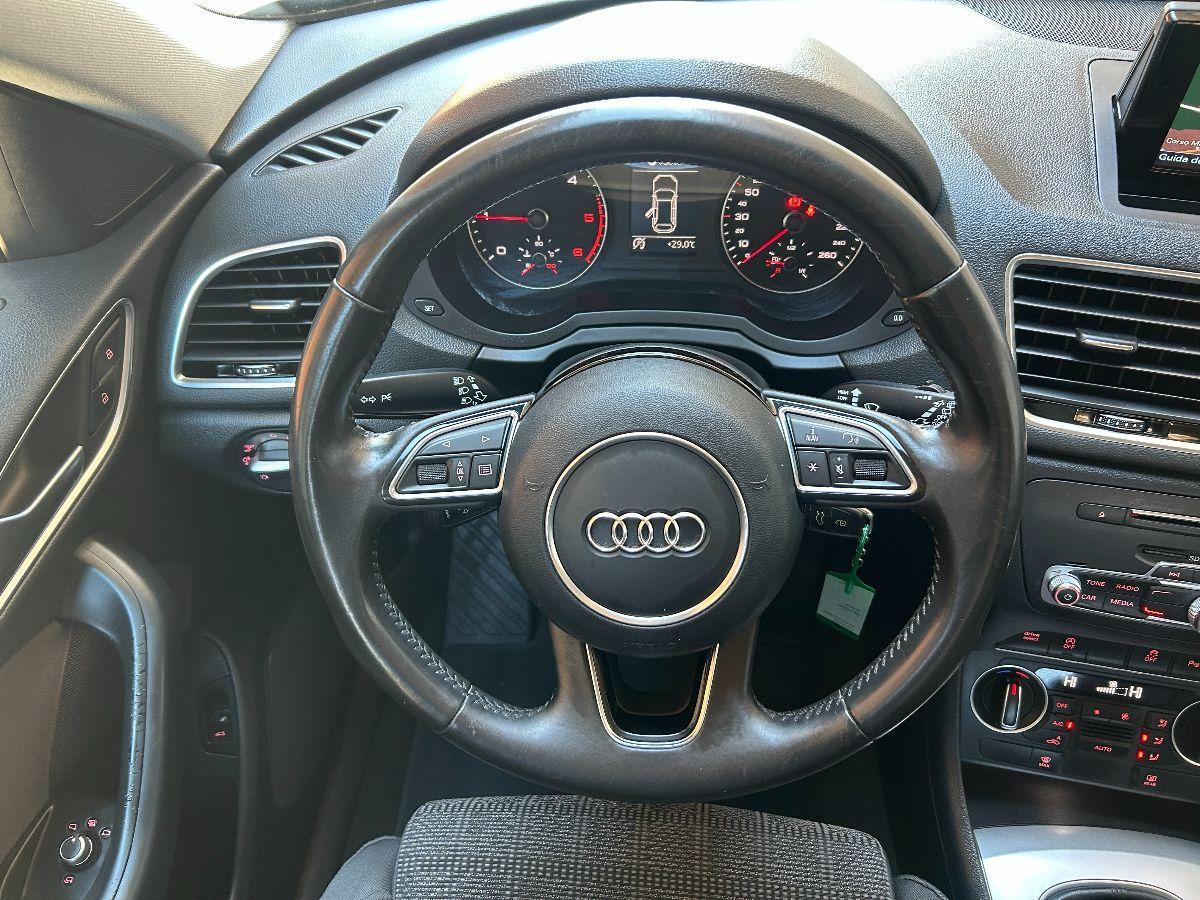 AUDI - Q3 - 2.0 TDI 150 CV Sport NAVI