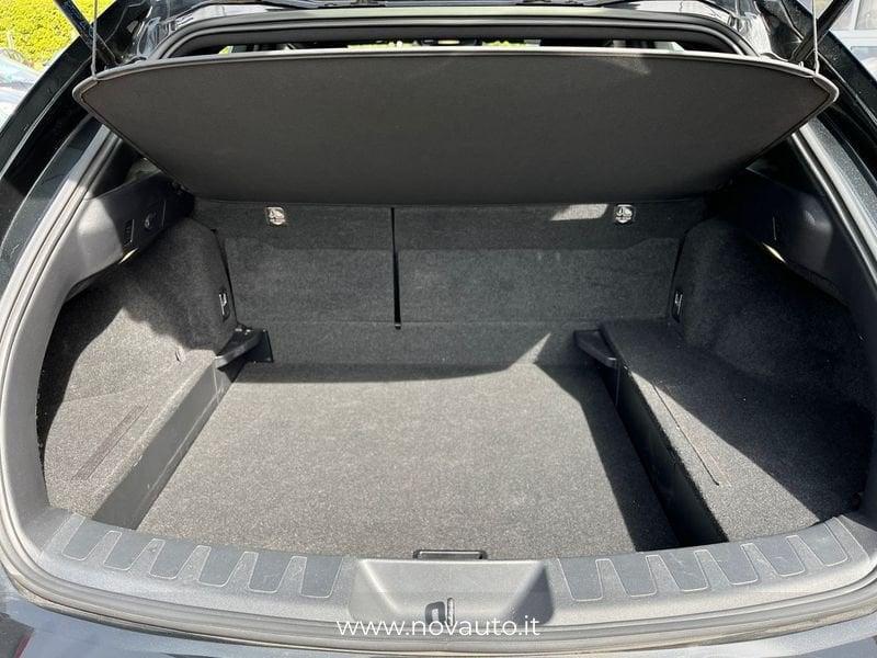 Lexus UX Hybrid Executive 2WD MY22