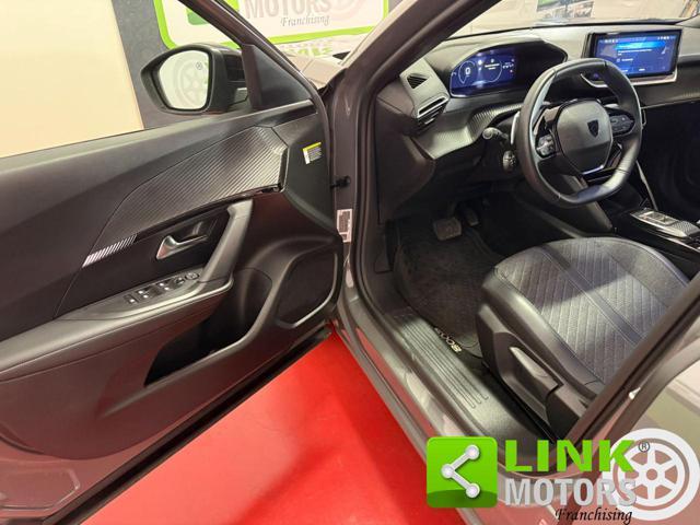 PEUGEOT 2008 PureTech 130 S&S EAT8 Allure