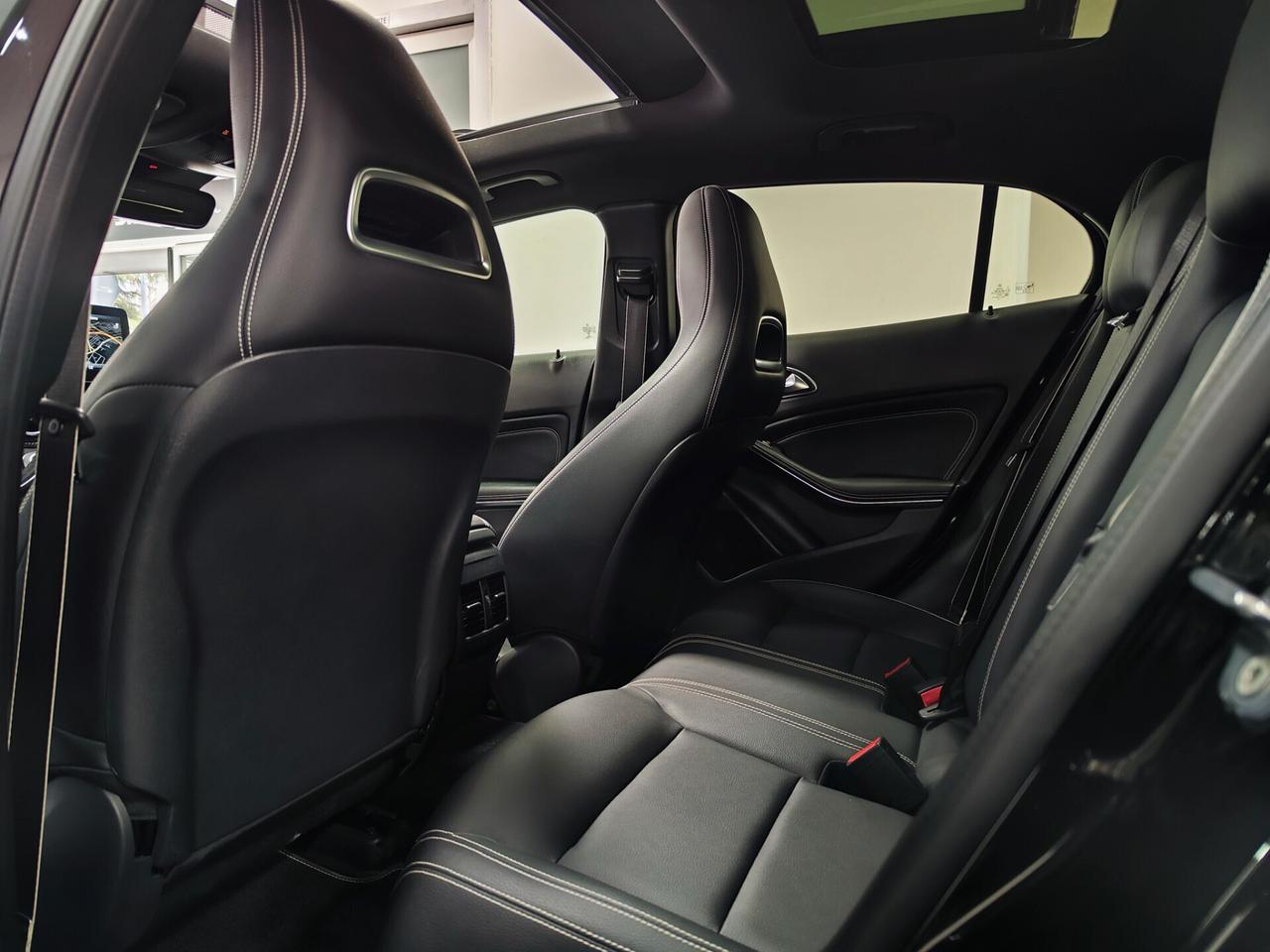 Mercedes-benz GLA 200 d Automatic Premium TETTO