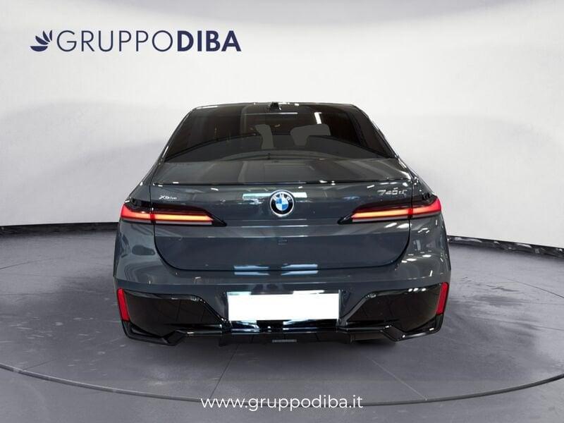 BMW Serie 7 G70 2022 740d mhev xdrive MSport Pro auto