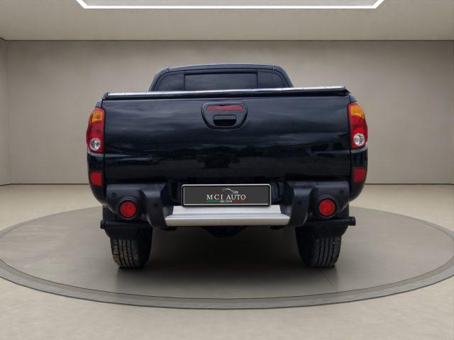 MITSUBISHI L200 2.5 DI-D/136CV Club Cab Invite
