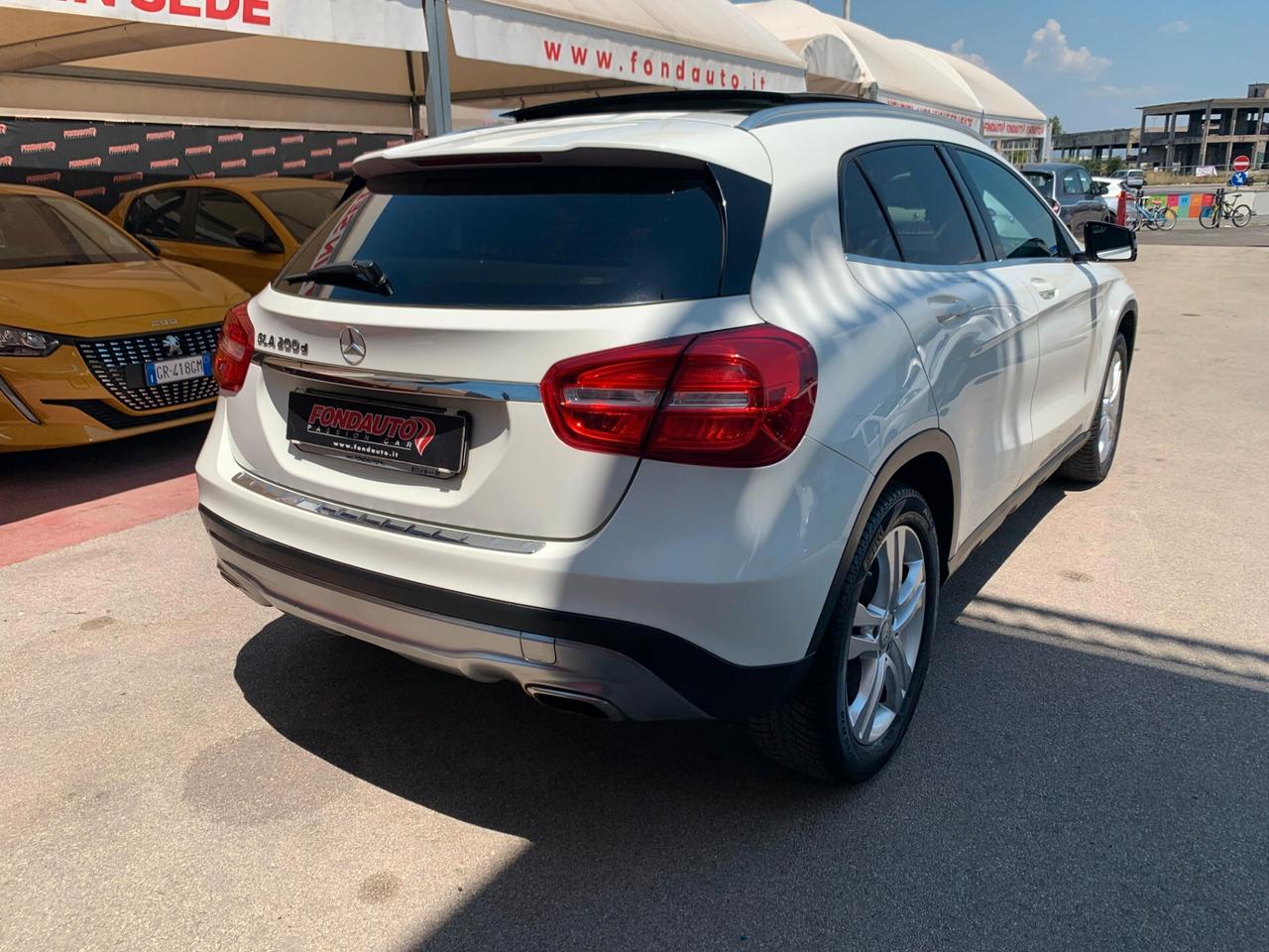 Mercedes-benz GLA 200 d Enduro Activity
