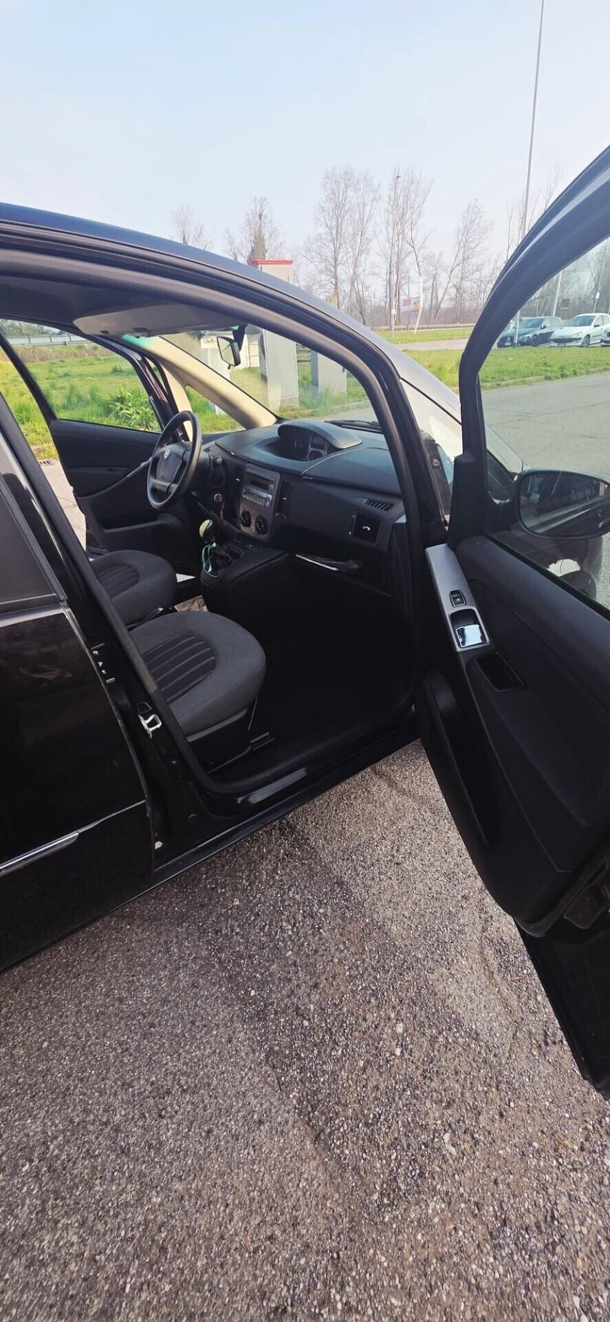 LANCIA MUSA 1.4 GPL 2012