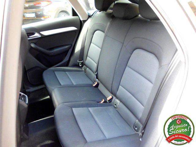 AUDI Q3 2.0 TDI 120 CV Business