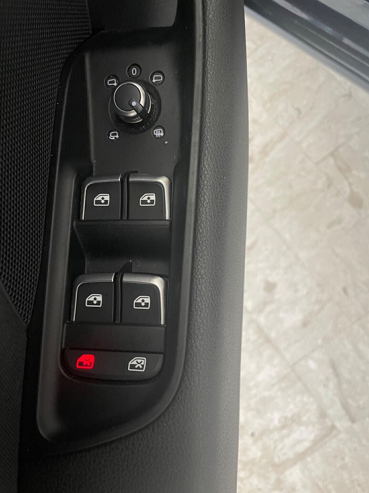 AUDI A3 SPB 1.6 TDI 116 CV S TRONIC SPORT