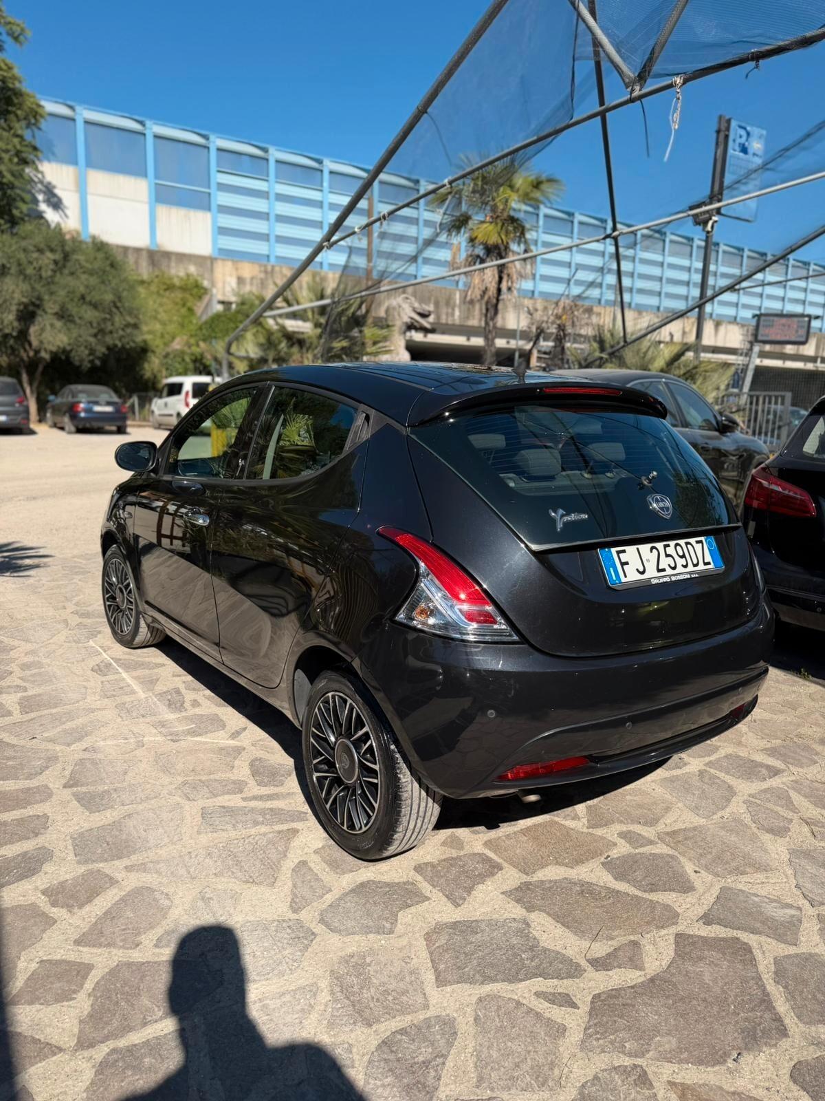 Lancia Ypsilon 1.3 MJT 16V 95 CV 5 porte S&S Unyca
