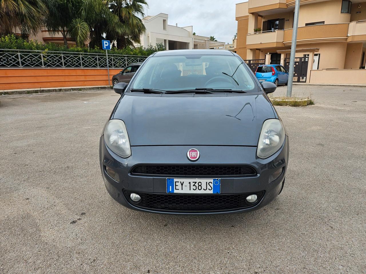 Fiat Nuova Punto 5pt. 1.4 Benzina/Metano 77cv (57kw)