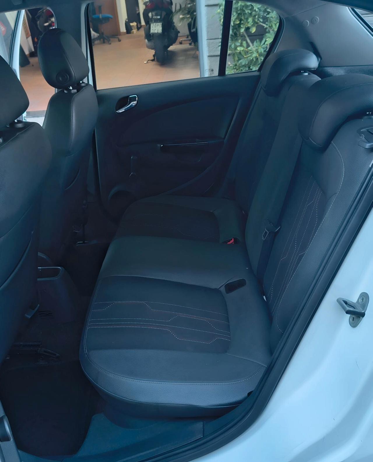 Opel Corsa 1.2 5 porte Edition