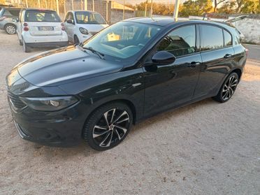 Fiat Tipo 1.6 Mjt S&S 5 porte S-Design