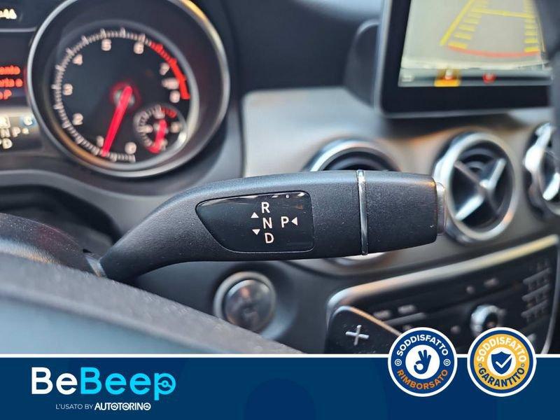 Mercedes-Benz GLA 200 SPORT AUTO