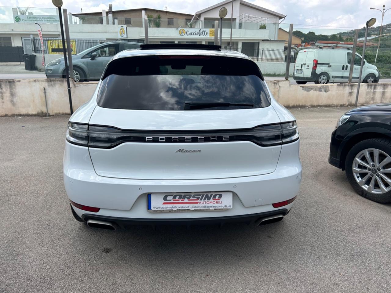 Porsche Macan 2.0 Sport Edition 90000km