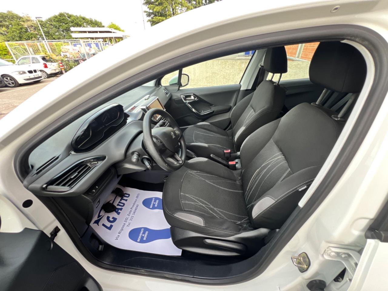 Peugeot 208 1.4 HDi 68 CV 5 porte Active