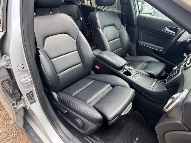 Mercedes-benz GLA 200d 136cv Aut. Enduro ''tetto panoramico''