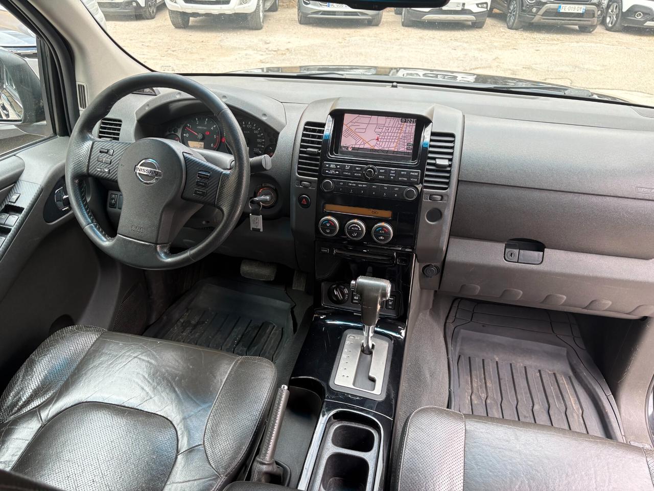 Nissan Navara 2.5 dCi 4 porte Double Cab Platinum