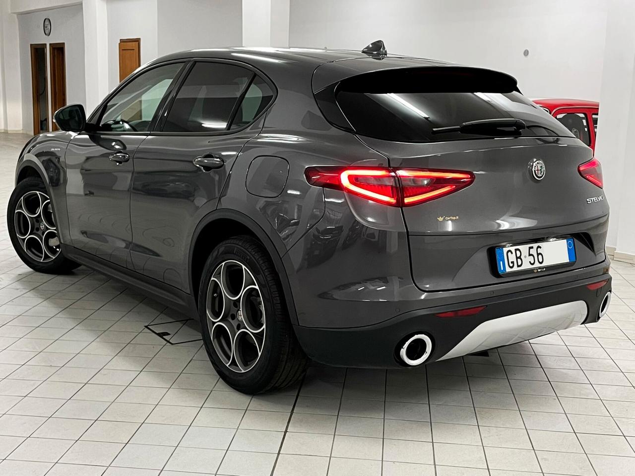 Alfa Romeo Stelvio 2.2 TD 190 CV EXECUTIVE CERCHI 19" RWD RETROCAMERA CARPLAY ANDROID AUTO