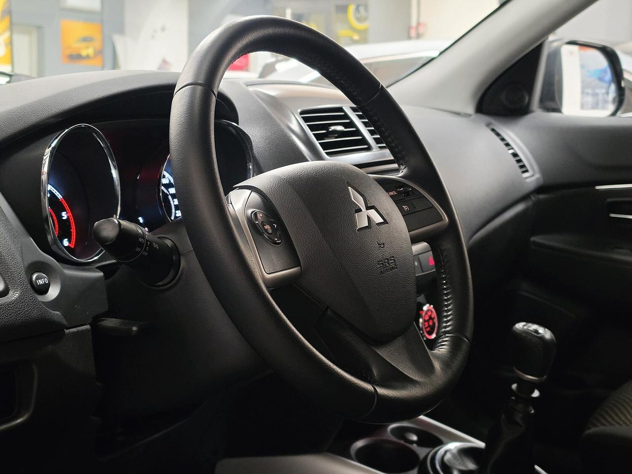 Mitsubishi ASX I 1.8 Invite 4wd FL 150CV UNICO PROPRIETARIO _ GARANZIA 12 MESI _ SERVICE BOOK _ SOLO 65 MILA CHILOMETRI CERTIFICATI