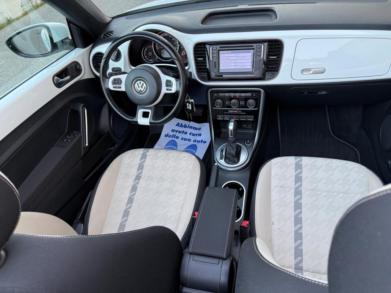 Volkswagen Maggiolino Cabrio 2.0 TDI DSG Design BlueMotion Technology
