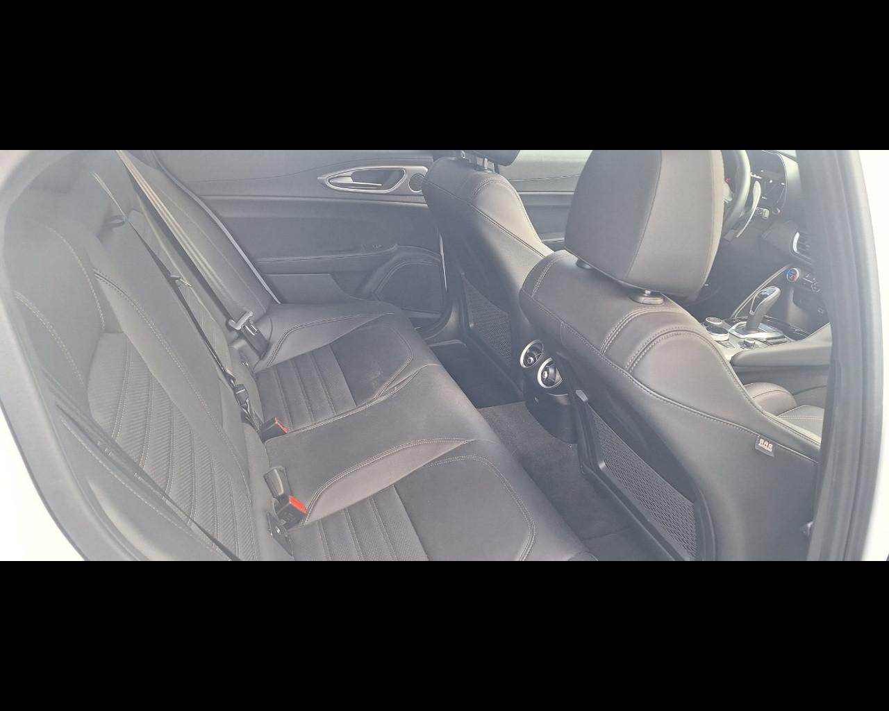 ALFA ROMEO Giulia (2016) - Giulia 2.2 Turbodiesel 160 CV AT8 Veloce