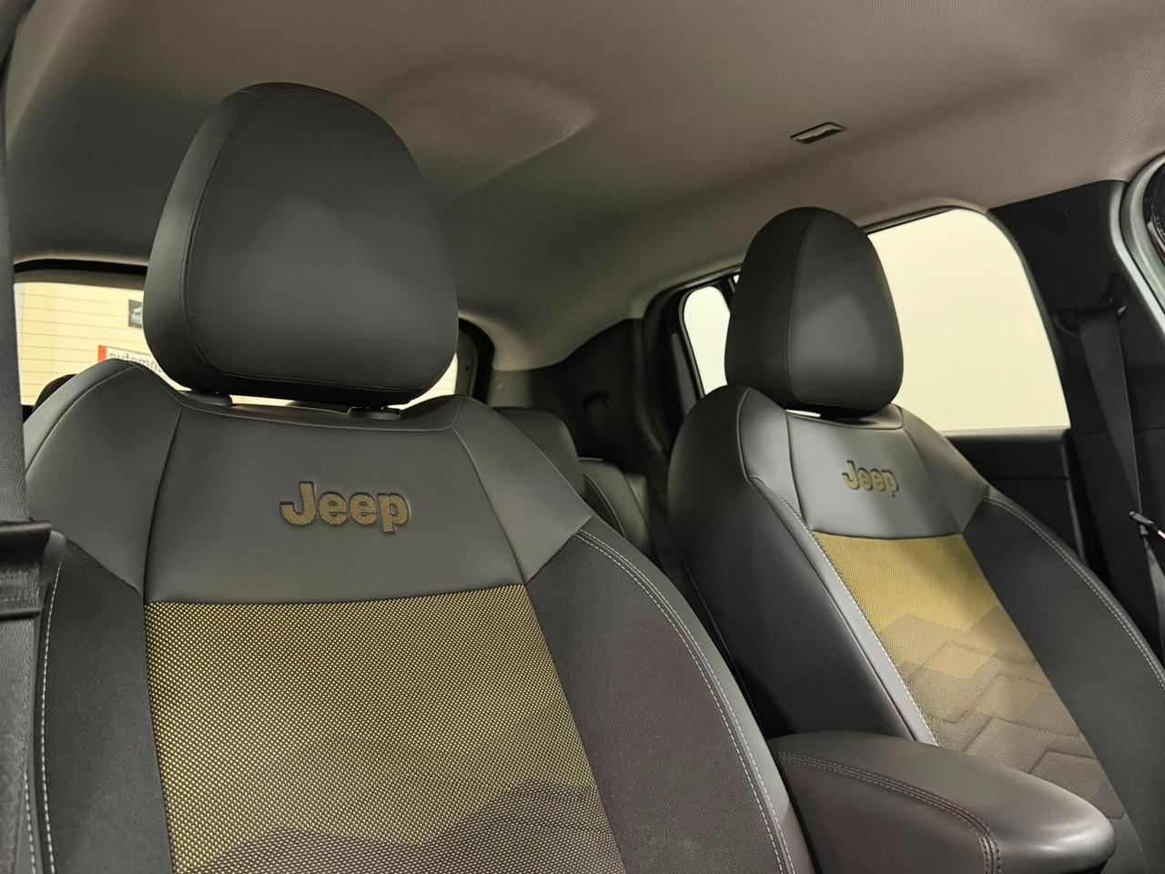 Jeep Avenger 1.2 Turbo 100 CV Summit