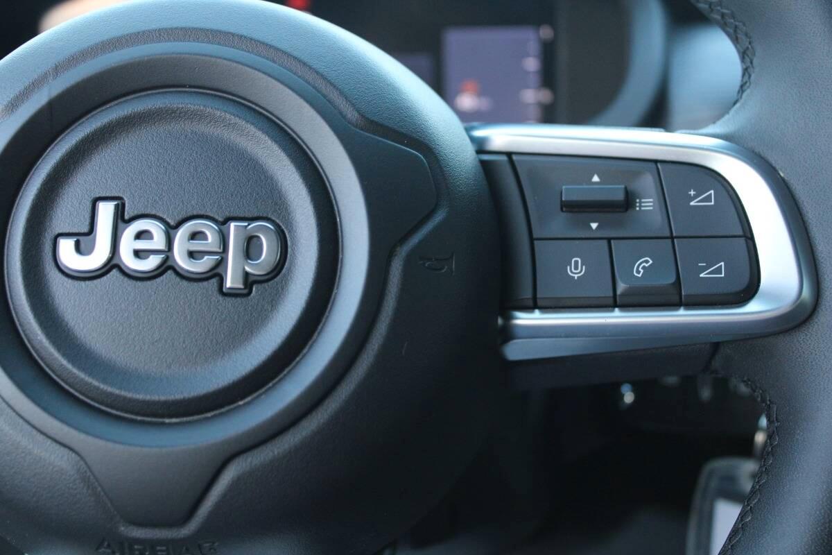 Jeep Avenger 1.2 t. Altitude fwd 100cv cln CarPlay